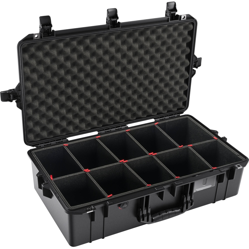 Pelican 1605 Air Case (Black, With TrekPak Divider Insert)