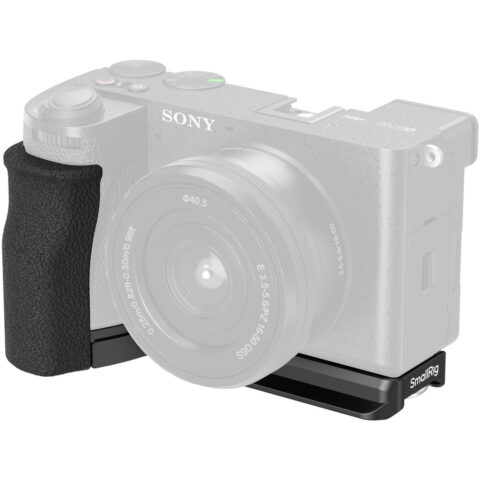 SmallRig 5061 L-Shape Mount Plate with Silicone Handle for Sony Alpha 6700
