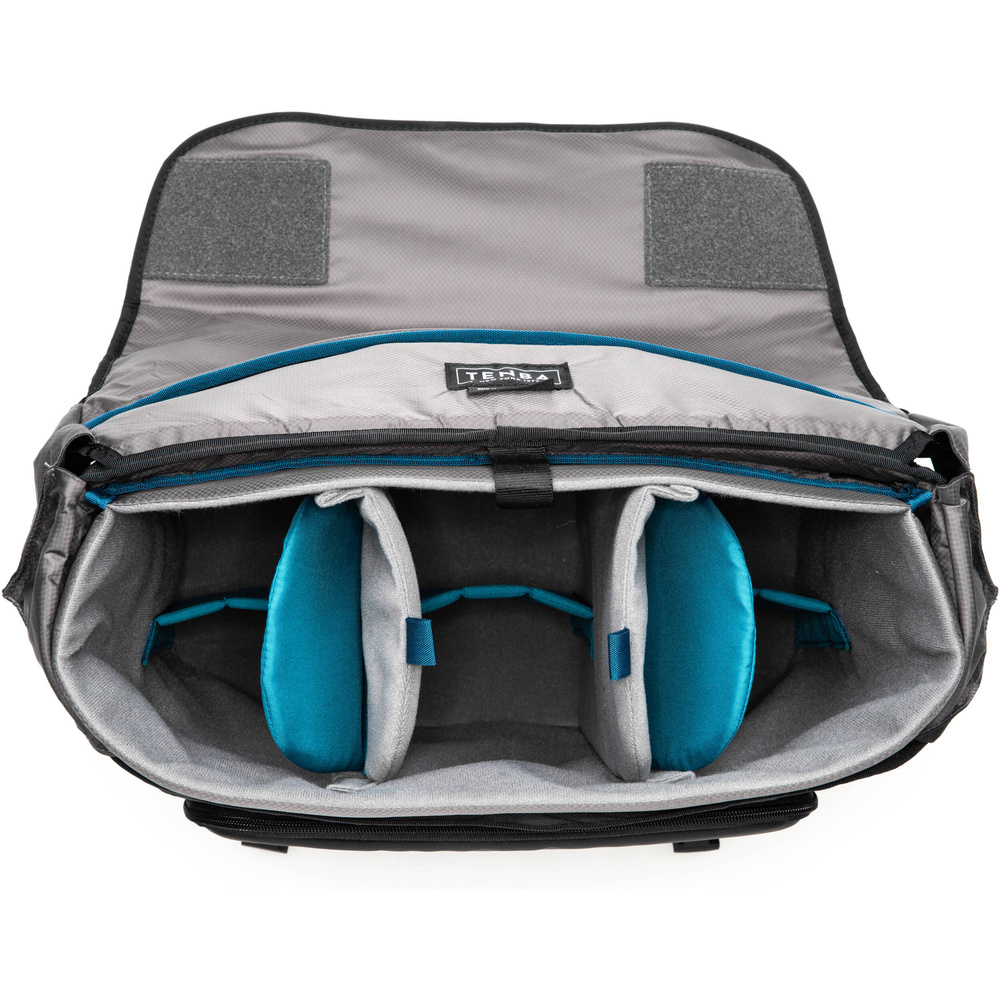 Tenba DNA 16 Pro Camera Messenger Bag (Black), image 5
